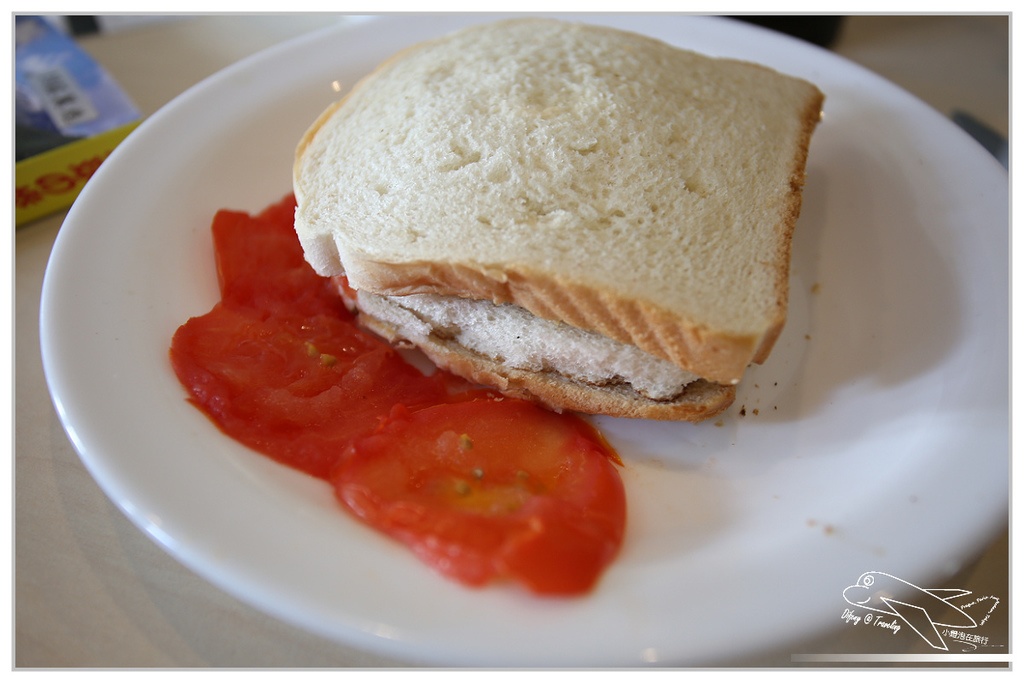 [2014。夏。北歐自助]北歐自助三餐省錢大作戰。香積飯、泡麵超好用，找尋有廚房的公寓或者小木屋，搭配當地超市食材～口味適應又省錢～背包客必備！