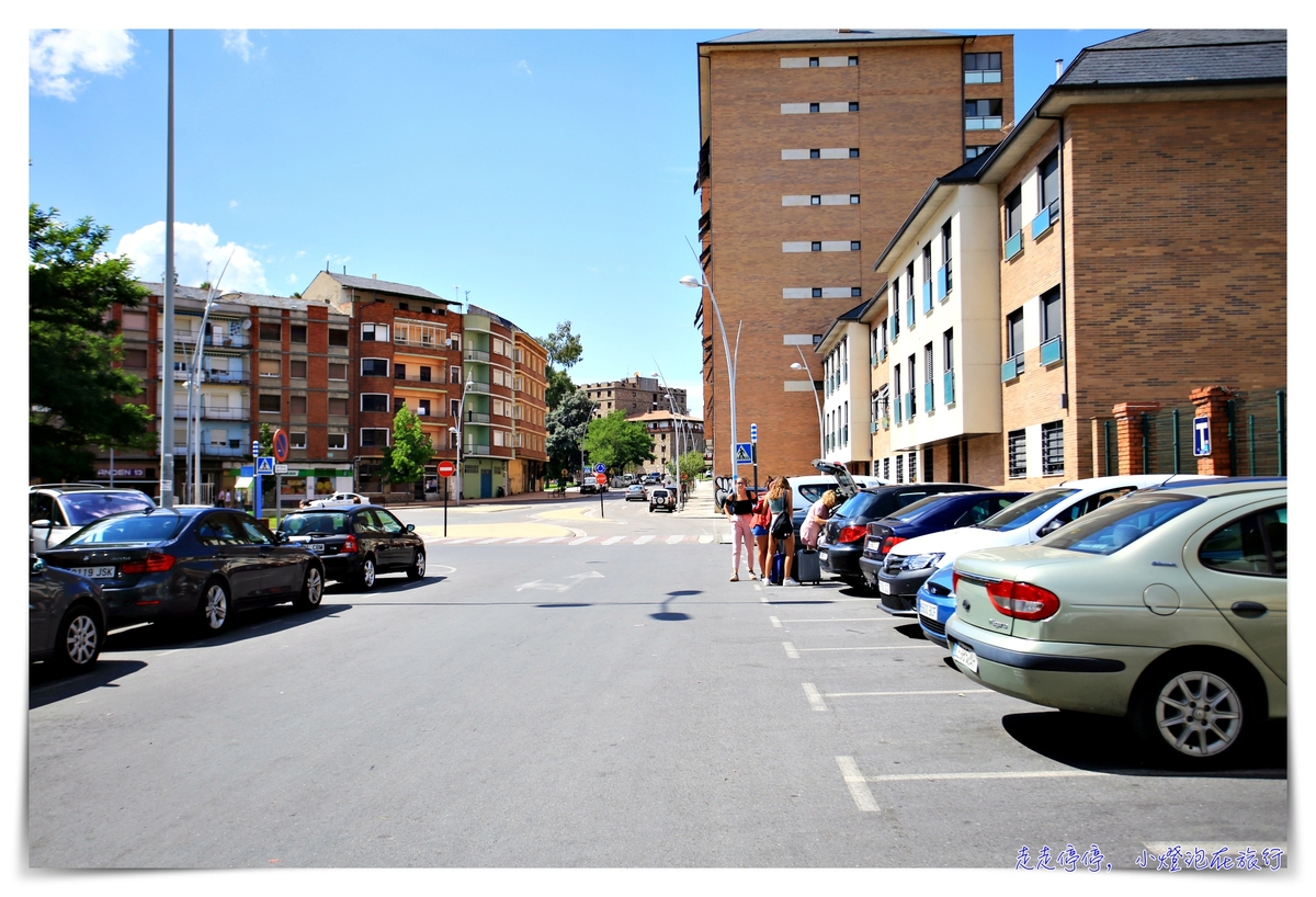 龐費拉達住宿｜Hotel Temple Ponferrada，中世紀古蹟神廟廣場旁飯店，古色古香～