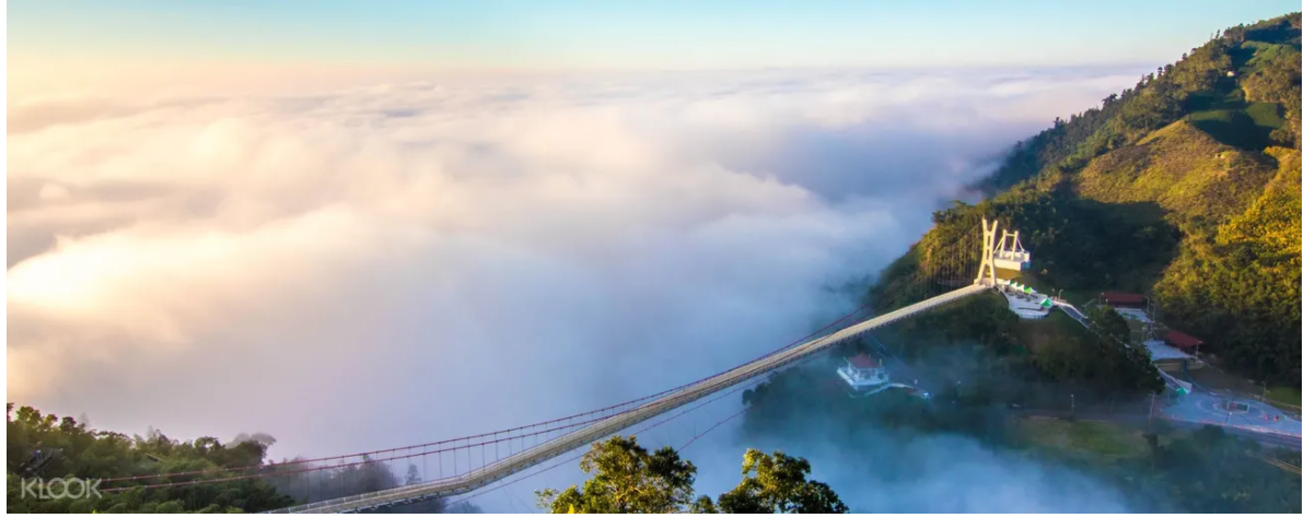 梅山太平雲梯｜梅山36彎、梅山老街、太平雲梯，漫步在雲端、一分鐘一景色，台灣海拔最高單吊式吊橋