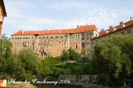 ck小鎮自由行攻略｜歐洲最美小鎮庫倫洛夫 Český Krumlov完整交通、住宿、景點推薦懶人包