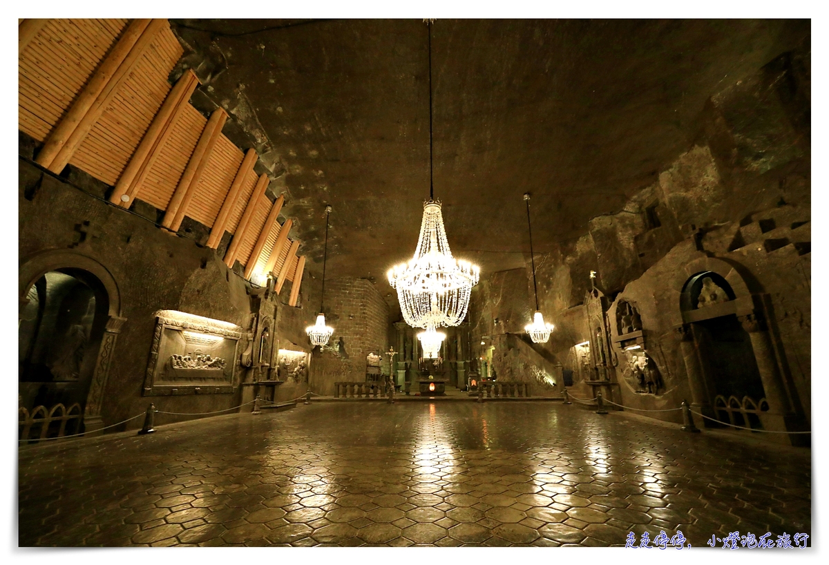 波蘭克拉科夫維利奇卡鹽礦觀光客行程｜Wieliczk Tourist Route，震撼地底鹽礦教堂、採鹽深入地底327公尺