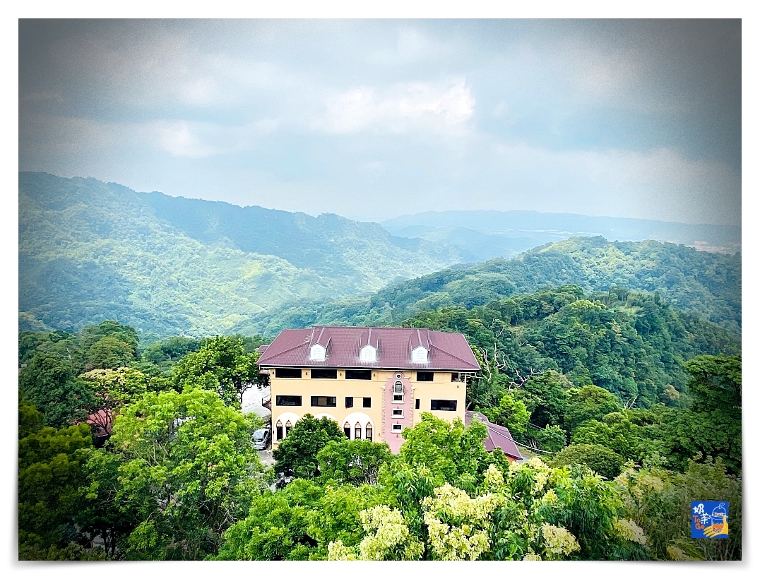 雲洞山莊。沁澐森林｜一次看雲海、遠眺苗栗、台中、可健行可舒心放風的山林住宿