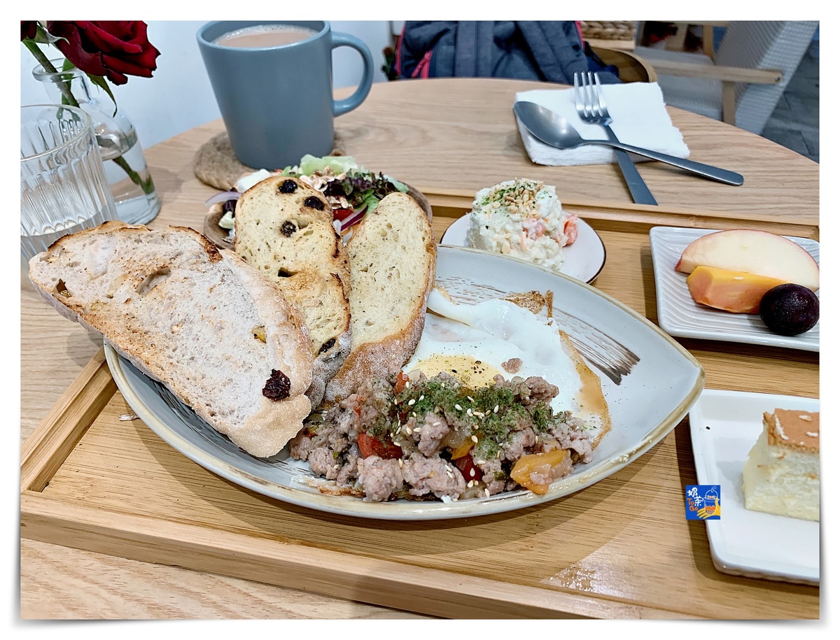 朝食午宴Just Brunch｜板橋府中站 muji風格早午餐推薦 健康、均衡好吃