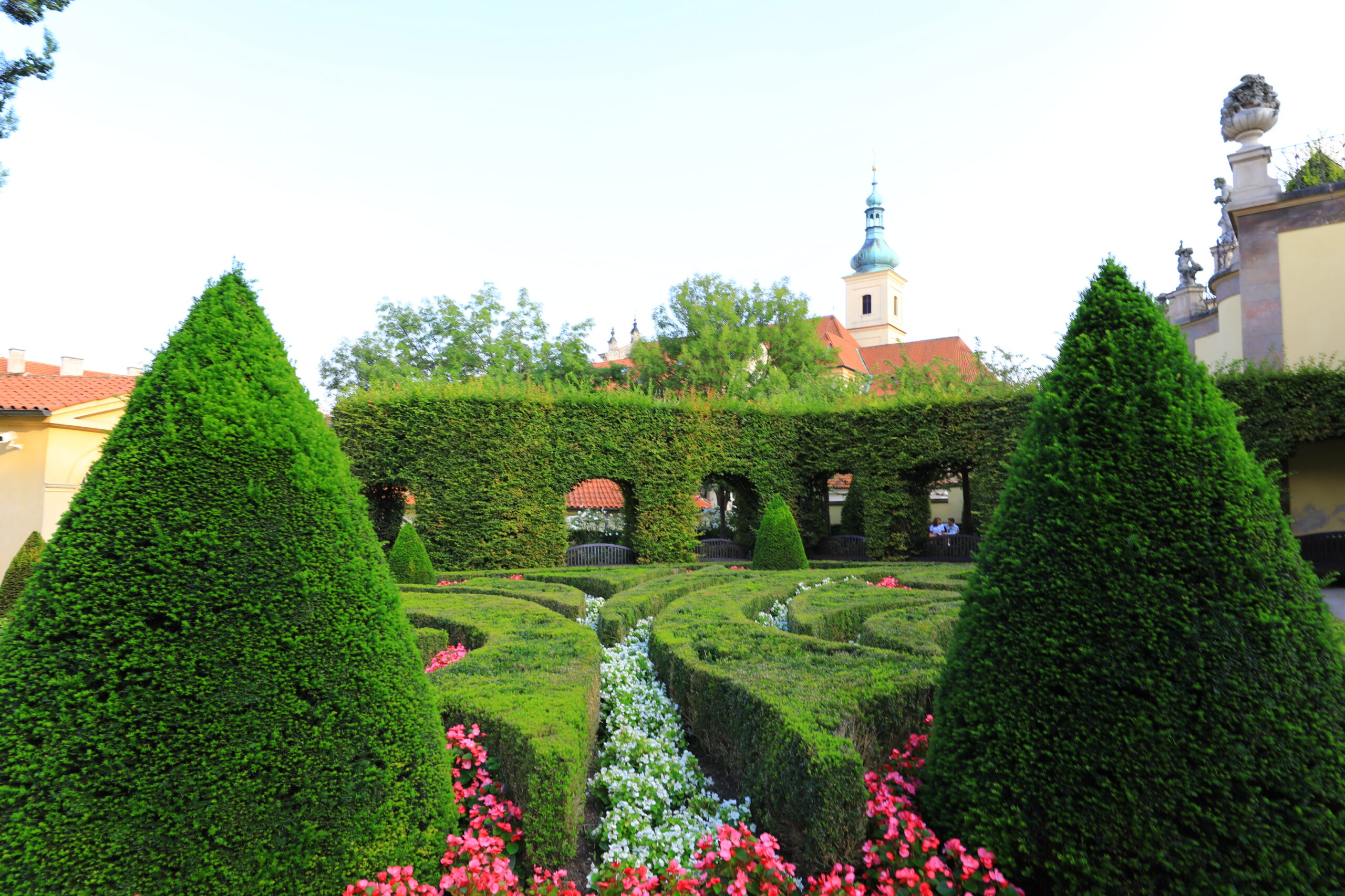 布拉格最美庭園｜維巴庭園Vrtbovská zahrada，周杰倫婚紗取景地，票選中歐最美庭園，聯合國教科文組織世界文化遺產名錄