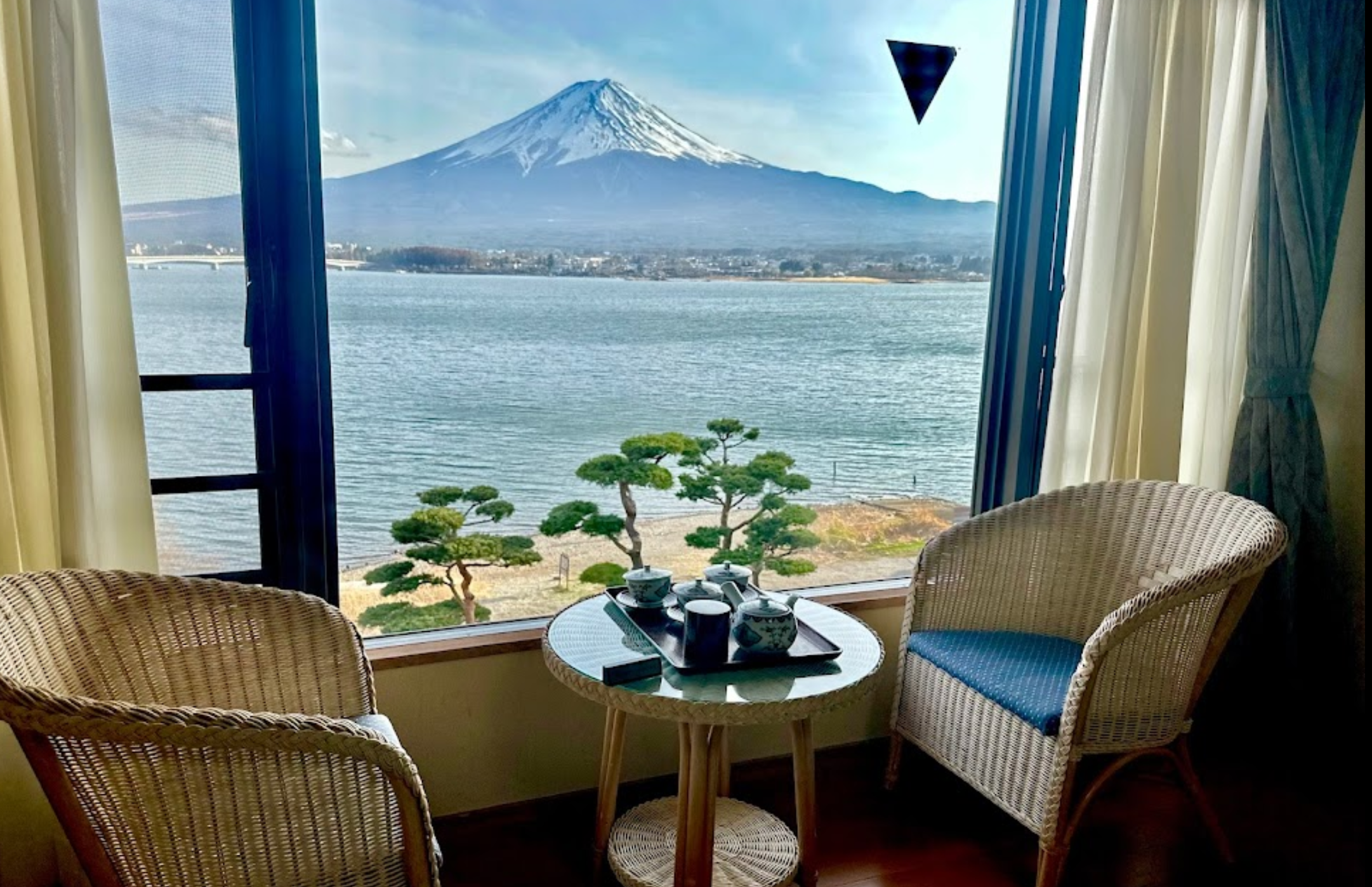 房間可看富士山飯店推薦｜湖景、熱門、平價窗景富士山景飯店推薦