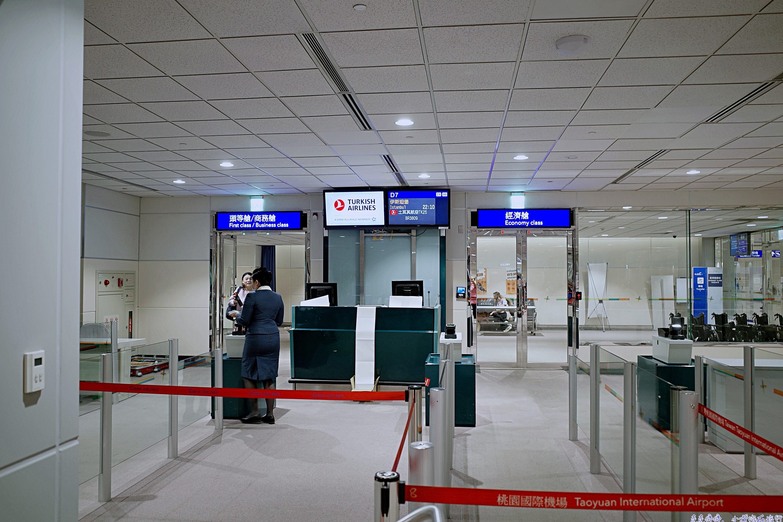 土耳其航空｜商務艙高空頂級烘培坊、平躺空間大、台北中轉伊斯坦堡、歐洲銜接航點多