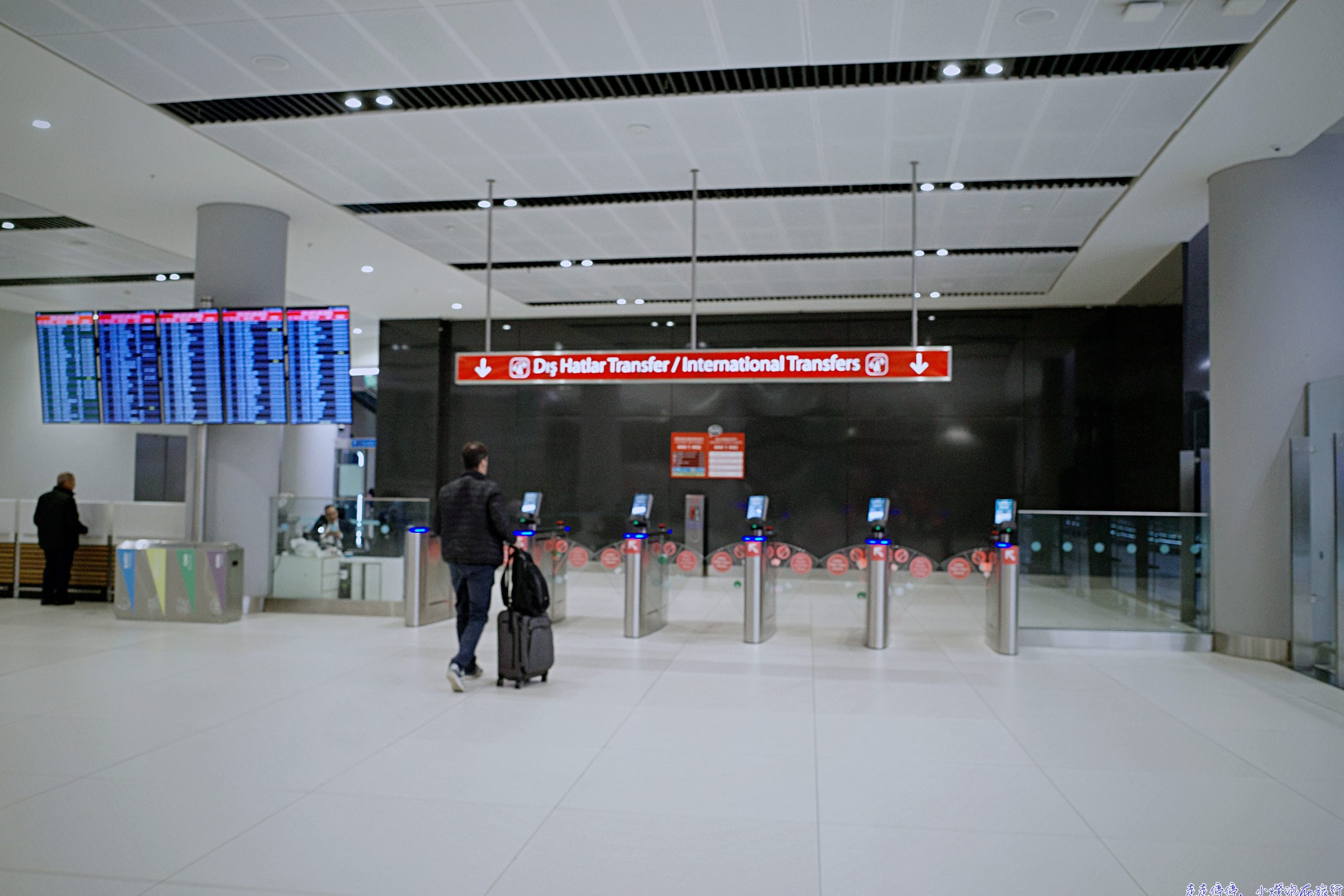 土耳其航空｜商務艙高空頂級烘培坊、平躺空間大、台北中轉伊斯坦堡、歐洲銜接航點多