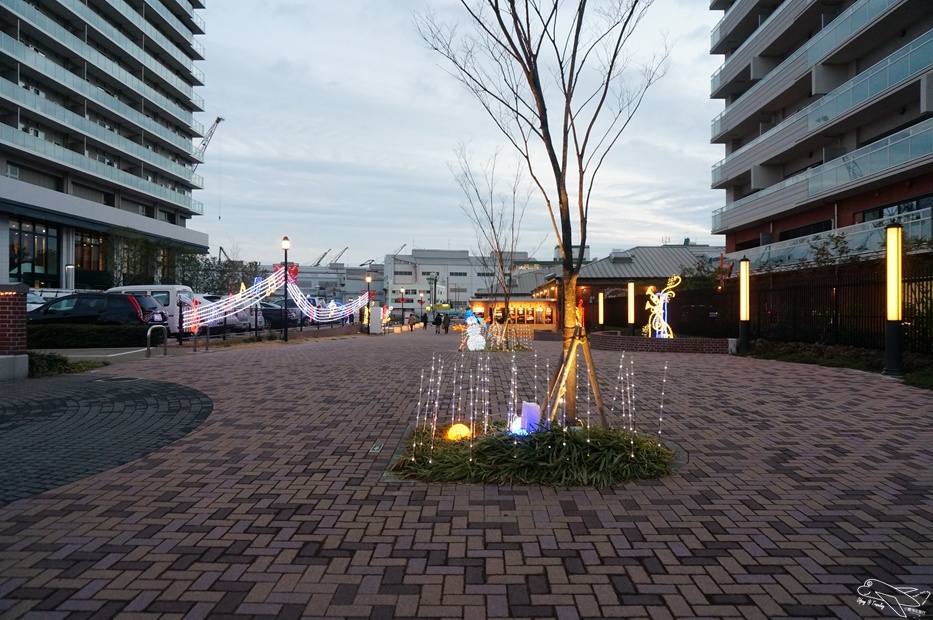 日本關西親子自助|神戶港、麵包超人博物館夜遊～搭配姬路城的好行程～可愛度破錶之必逛麵包超人購物中心！