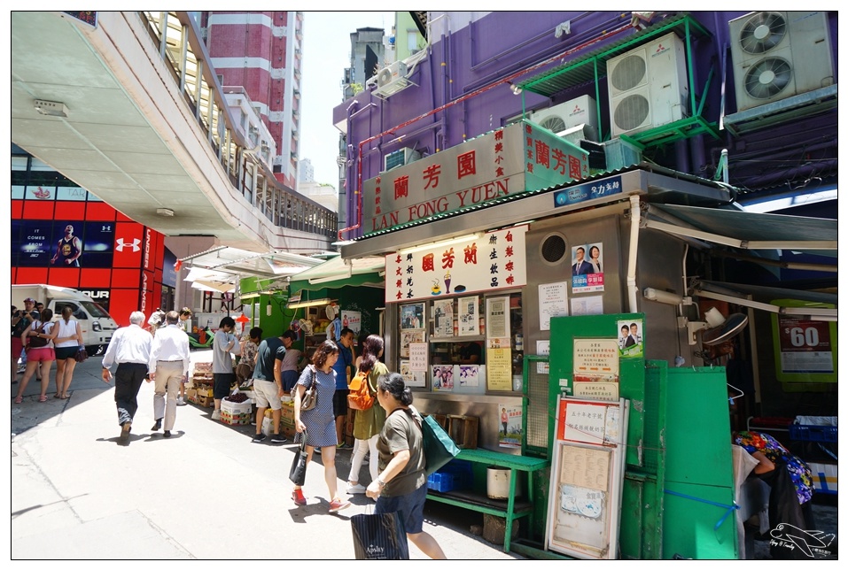 香港蘭芳園奶茶｜中環總店絲襪奶茶始祖。一杯奶茶看見在地香港糾結情愫與生活辛苦～