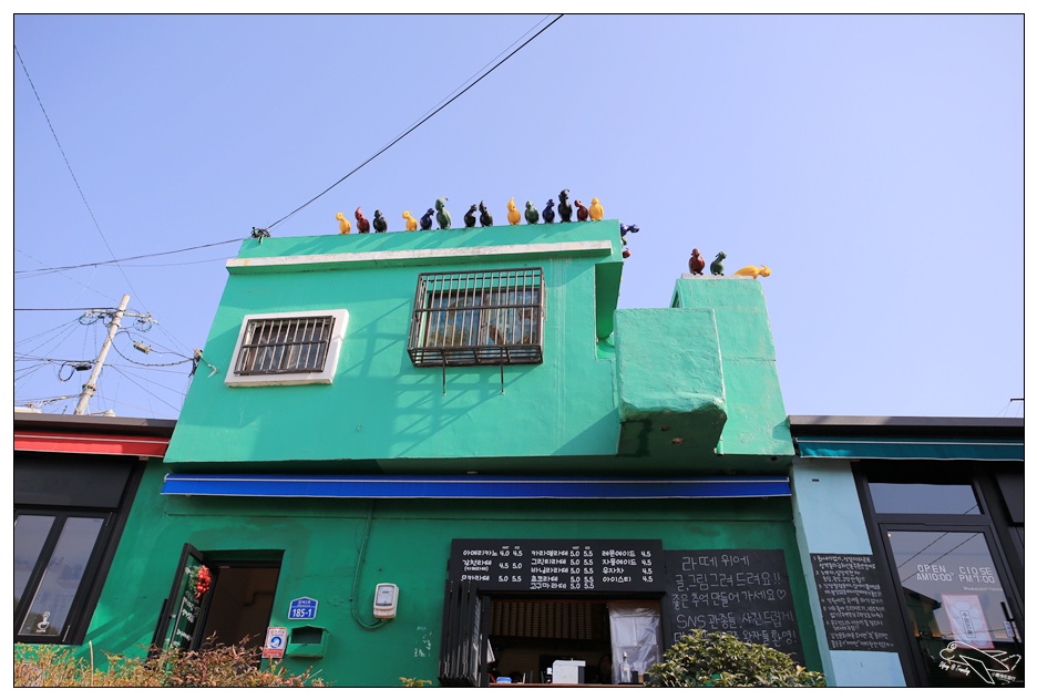 釜山超人氣景點|甘川洞文化村Gamcheon culture village。走一趟藝術村、來一趟與自己的浪漫旅行～完整走跳攻略～